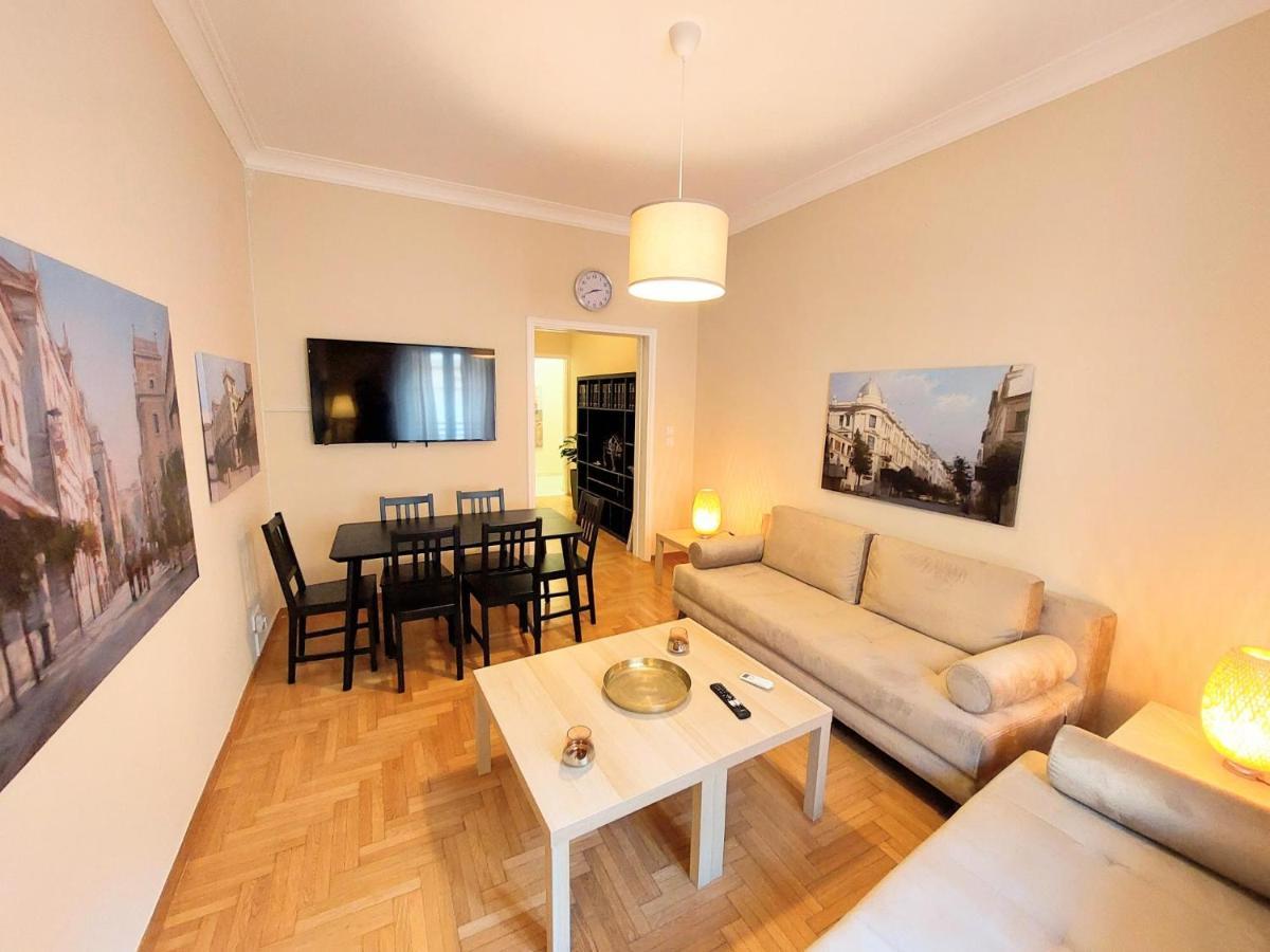 Grand Apartment In Parliament Square 雅典 外观 照片