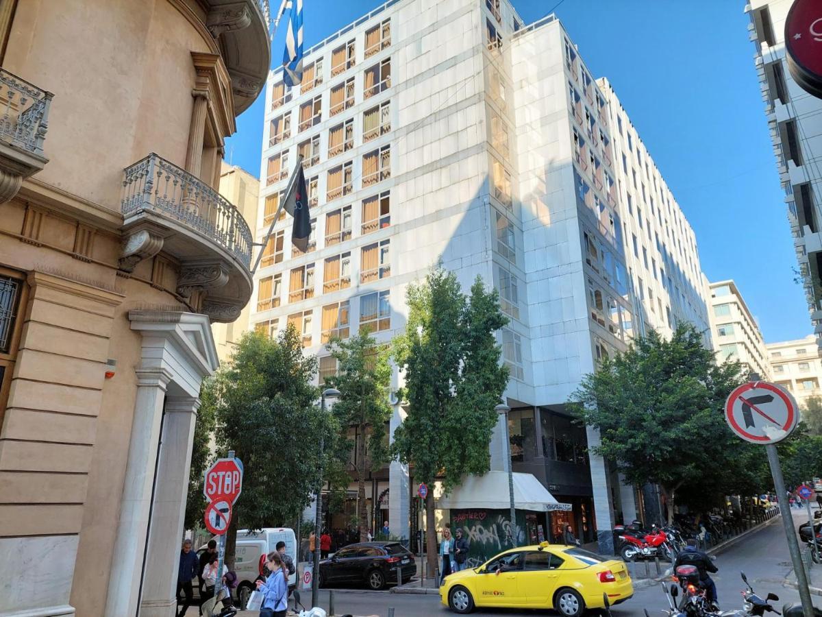 Grand Apartment In Parliament Square 雅典 外观 照片