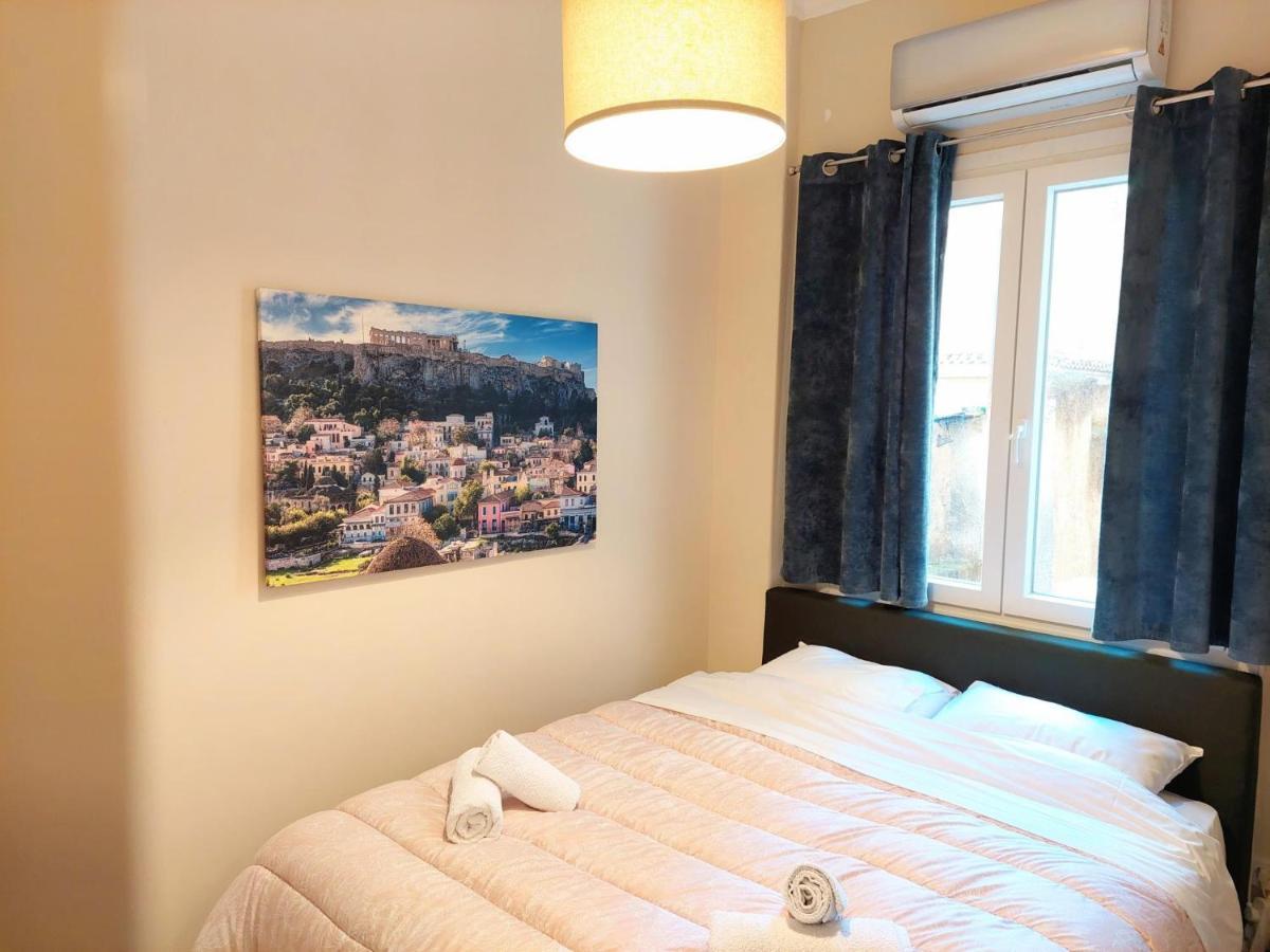 Grand Apartment In Parliament Square 雅典 外观 照片